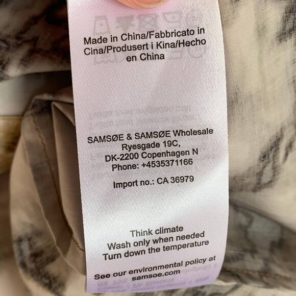 NWT Samsoe Samsoe Tea Shirt Top in Camo Clay - Picture 8 of 11